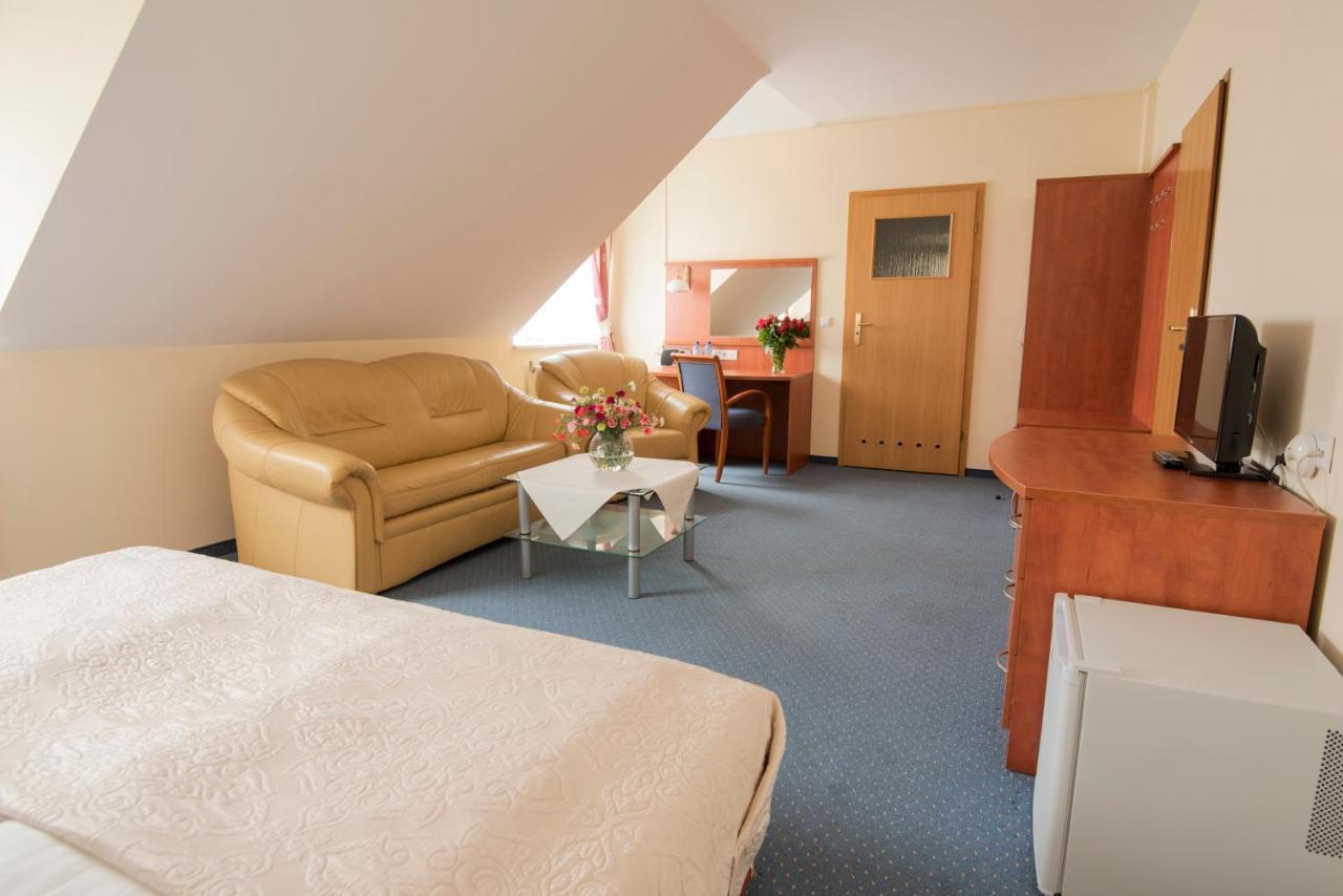 Hotel Daria Tychy Luaran gambar