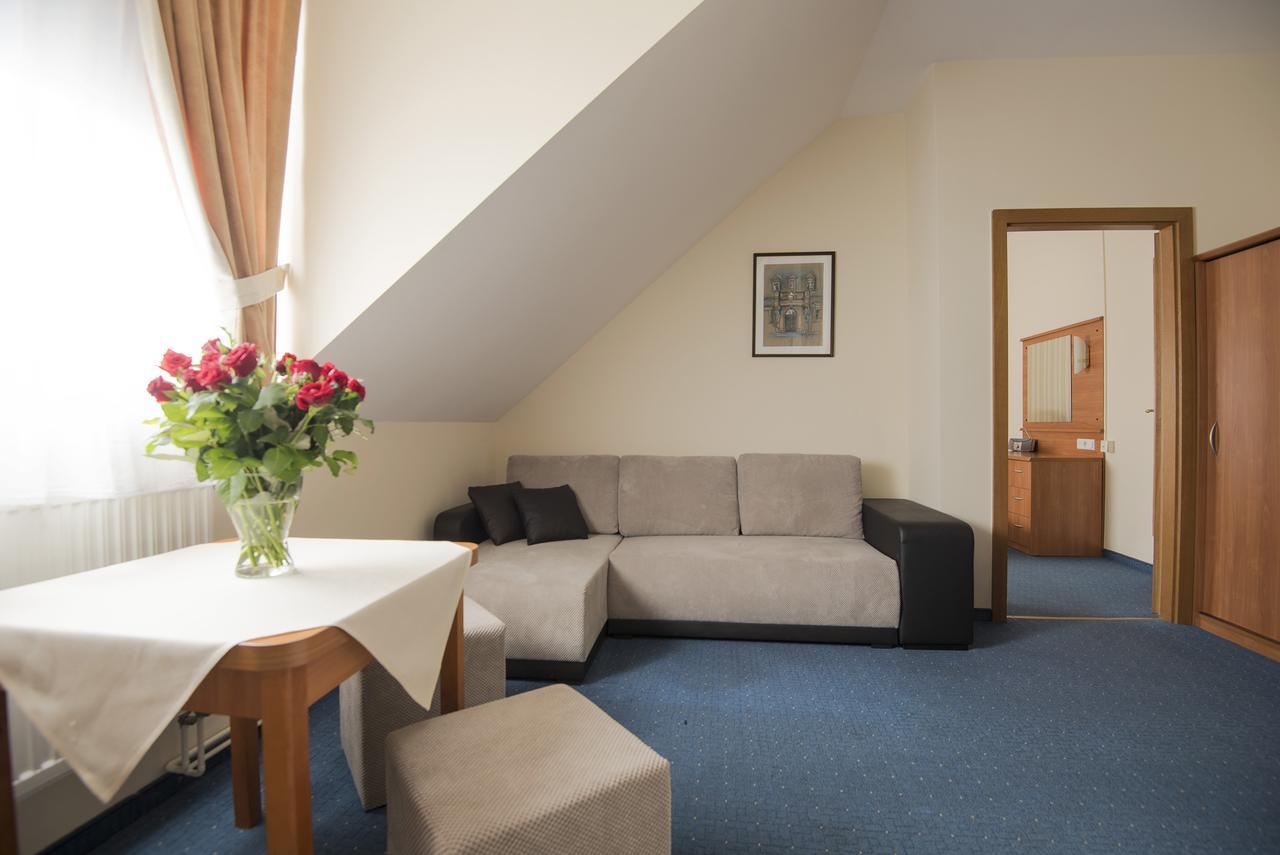 Hotel Daria Tychy Luaran gambar
